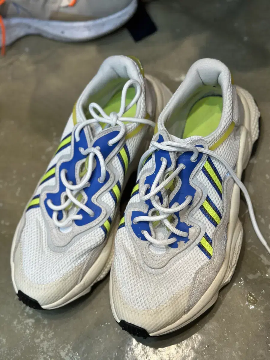 Product Details - 1