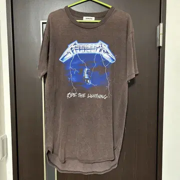 METALLICA Band Tee/monkey time