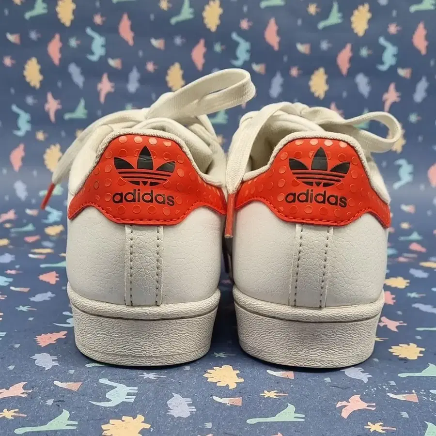 Product Details - 4