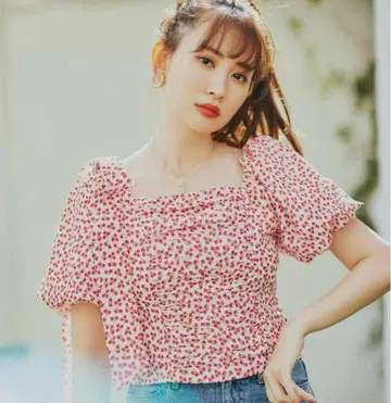 헤르립토 가든 플로럴 프린트 리본 블라우스