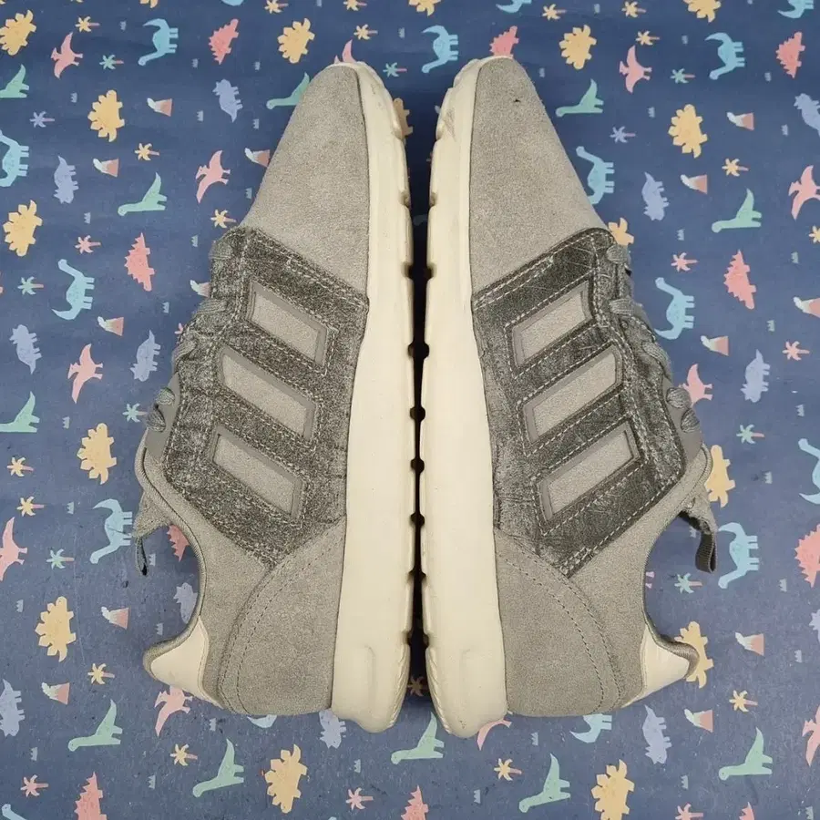 Product Details - 5