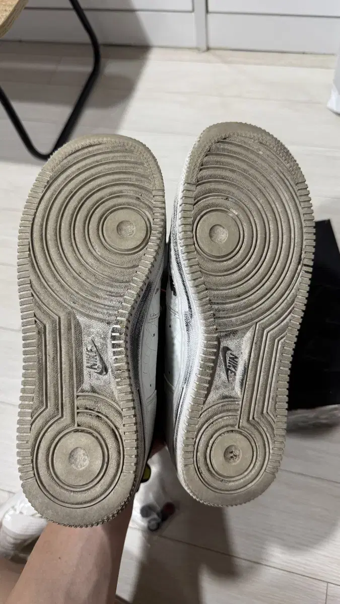 Product Details - 4