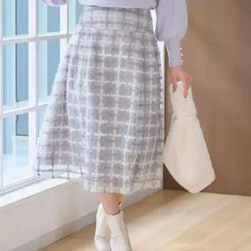 페루 라메 체크 플레어 스커트 종아리 기장