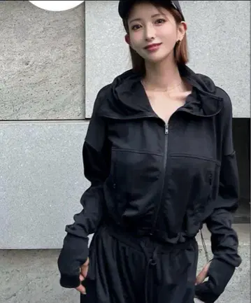 시짱 차광 후드티 검정 블랙