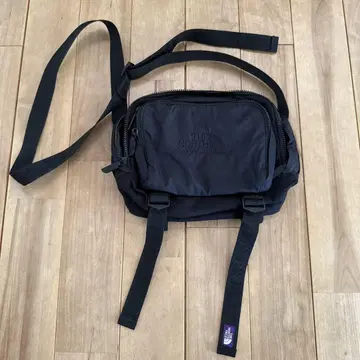 THE NORTH FACE 블랙 숄더백