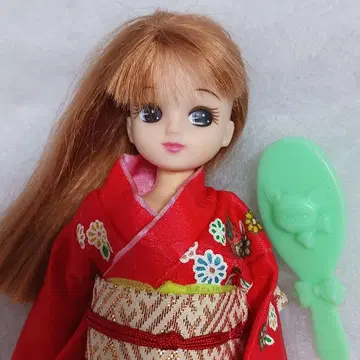 리카짱 인형 본체 빨간 기모노