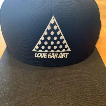 초기 LOVE EAR ART CAP