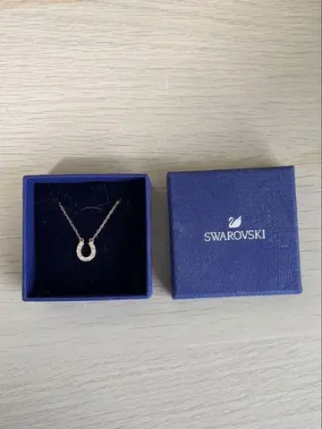 스와로브스키 스와로브스키 호스 슈 목걸이