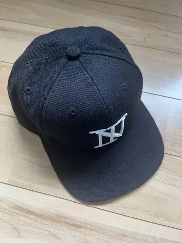 THE BONEZ 캡 스냅백 보스 볼 블랙 로고