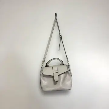 그레이 플랩 숄더백