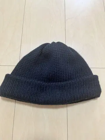 COMESANDGOES 카무즈앤드고즈