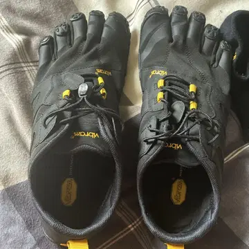 vibram five fingers v-trail 2.0 삭스 포함