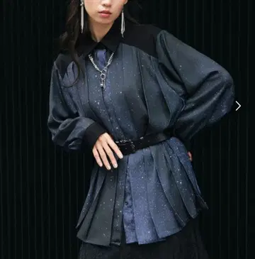 HARE 스노우 패턴 플리츠 셔츠 블루