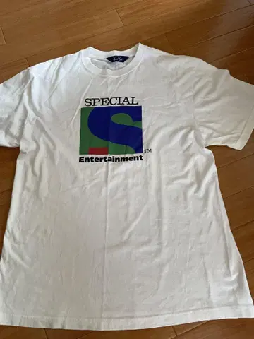 Special Guest SPECIAL Entertainment 티셔츠