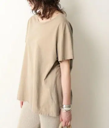 Deuxieme Classe 두지엠 클라세 루즈 티셔츠