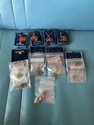 ROYAL ORCHID 꽃 디자인 목걸이 및 귀찌 세트