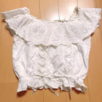 LIZLISA 오프숄더 탑 화이트