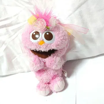 세서미 스트릿 모피 봉제 인형 배지