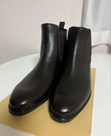 다크 브라운 사이드 고어 부츠 가죽