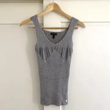 ESCADA 슬리브리스 니트 탱크탑 DEUXIEME CLASSE