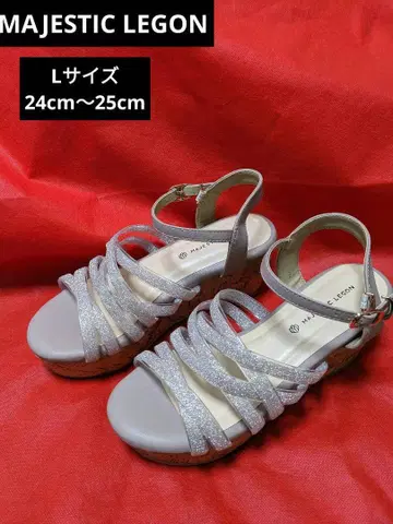 새상품급 MAJESTIC LEGON 통굽 샌들 샤이니 크로스 실버