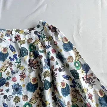 vivapresto 리버티 Floral Earth 블라우스 일본제