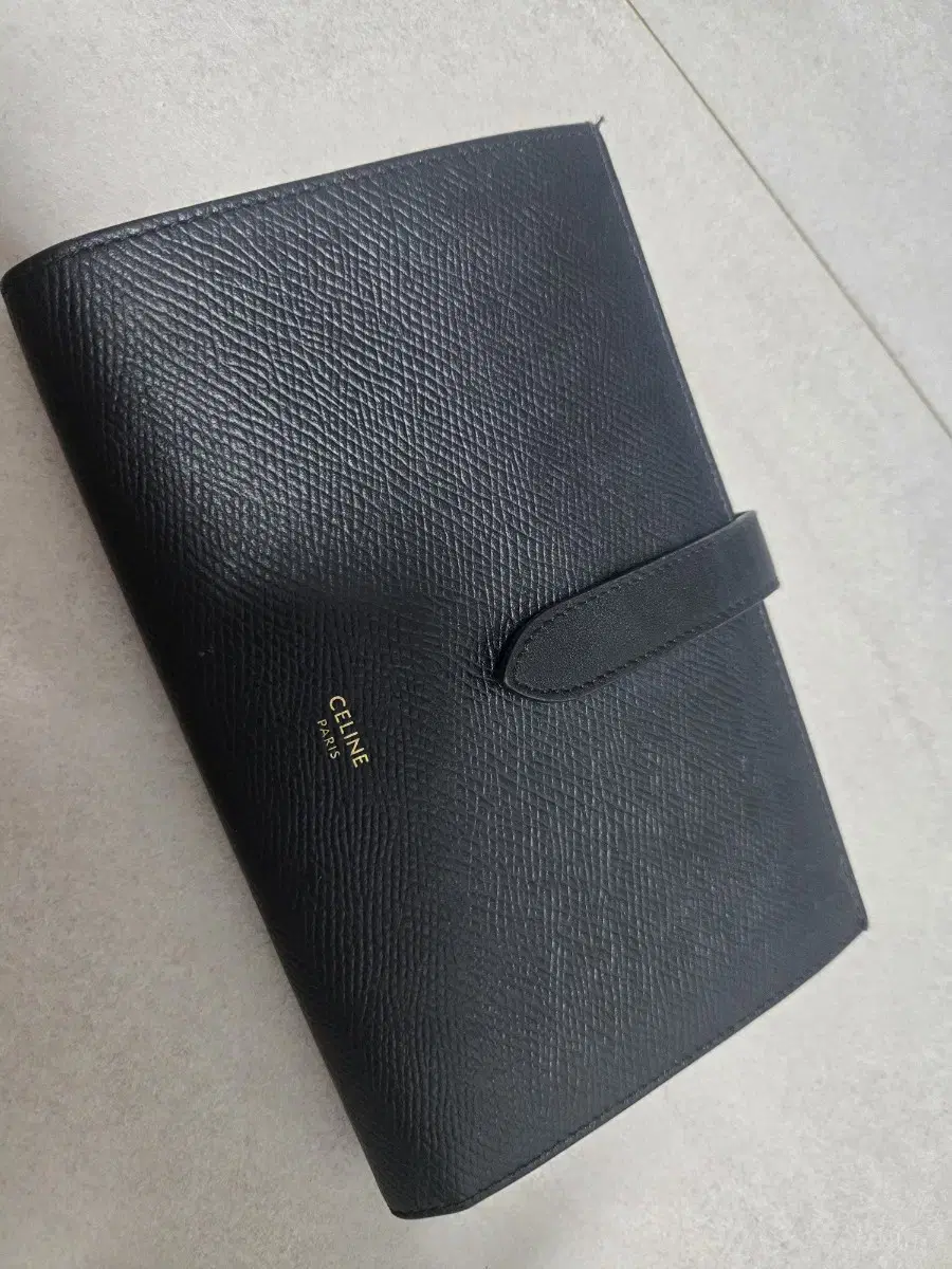 Seline Strap Long Wallet