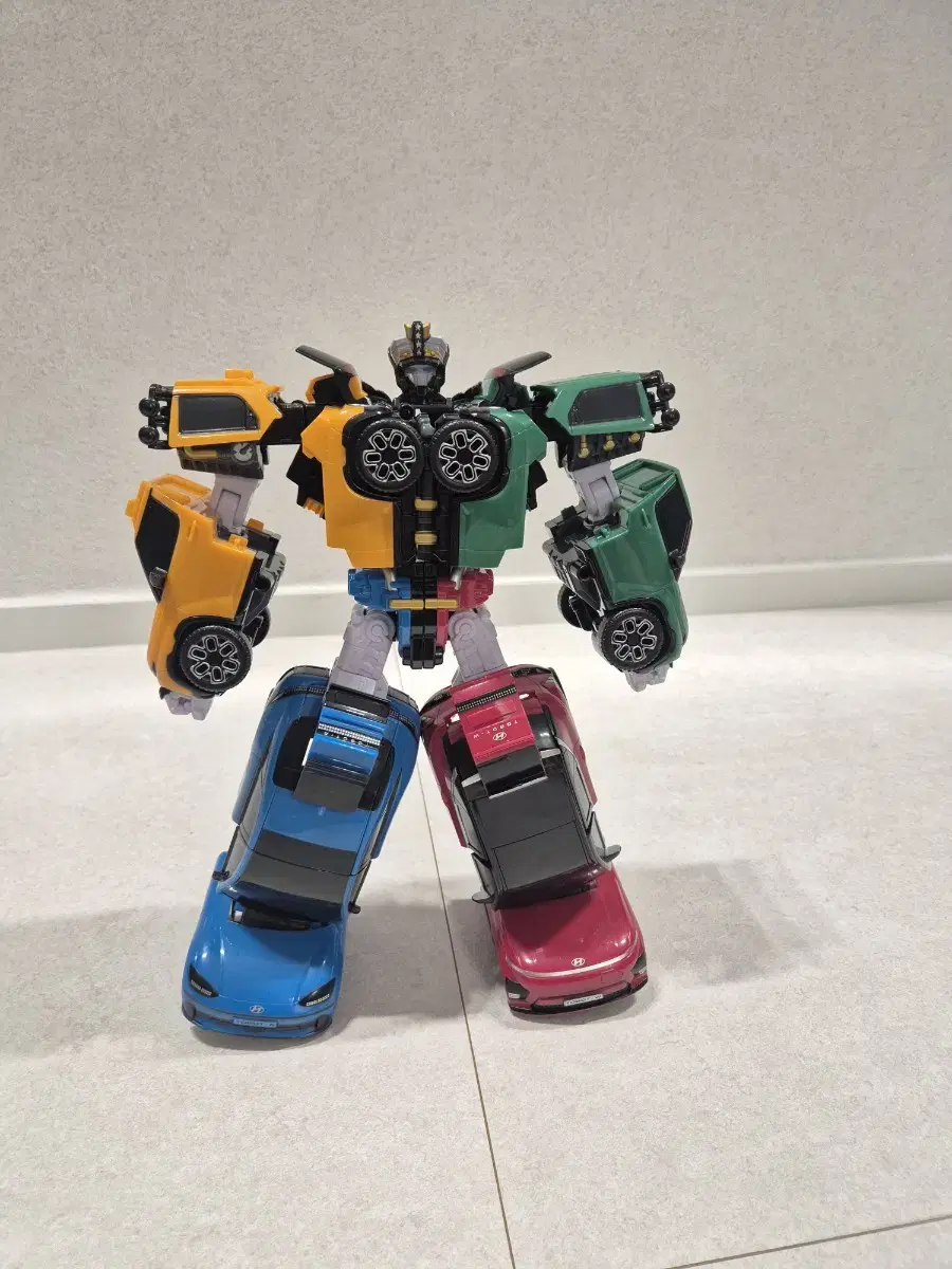 Tobot Dosie's Hero 4-Stage Combination Tetran
