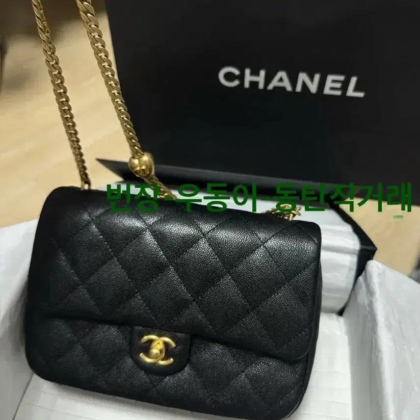 샤넬 하트볼 뉴미니 플랩백 AS3921 사진 2