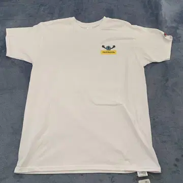 Fruit of the Loom 퍼펫 스쿤 티셔츠 화이트 자수