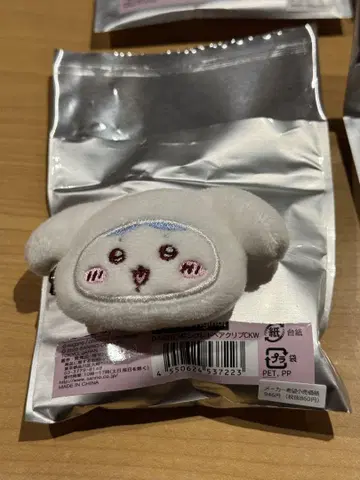 치이카와 (먼작귀) 산리오 헤어 클립 헤어핀 하치와레 시나몬 롤