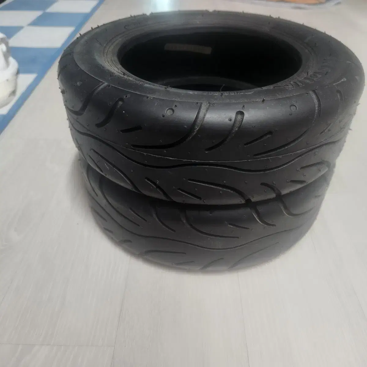 11인치 전동킥보드 타이어