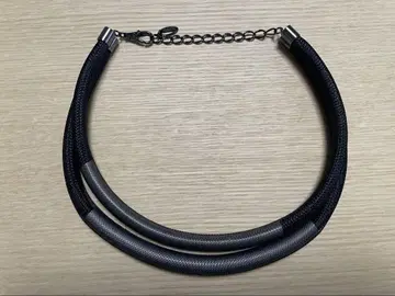 히로코코시노 목걸이