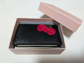 산리오 헬로키티 3단 폴더형 지갑 블랙