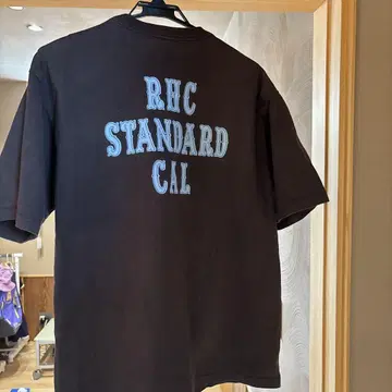 RHC 백 프린트 티셔츠 블랙 론 헤르만