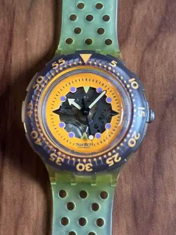 Swatch 스와치 스쿠버 200 작동 중
