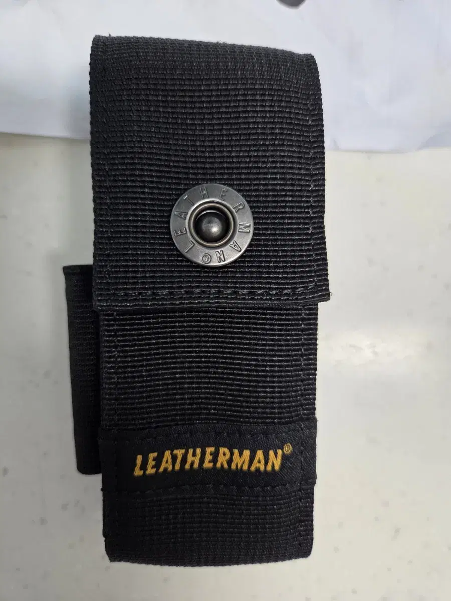 Leatherman Multi-Tool Pouch, Size L.