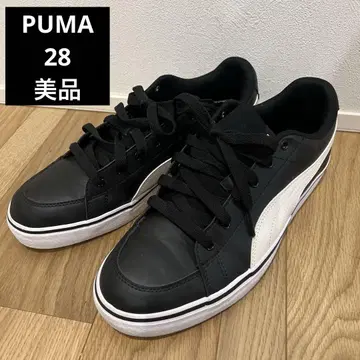 Puma 블랙 화이트 스니커즈