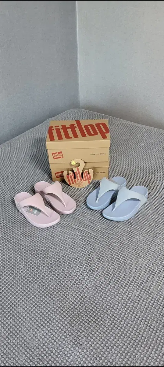 New) Fitflop Slippers (230~235)