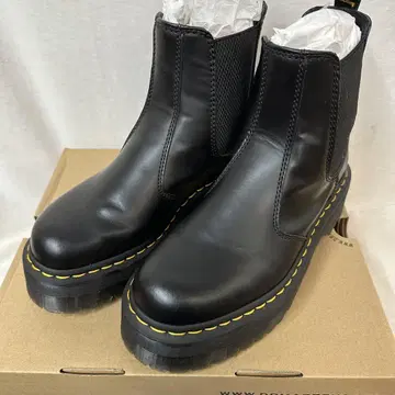 닥터 마틴 2976 쿼드 (24cm)