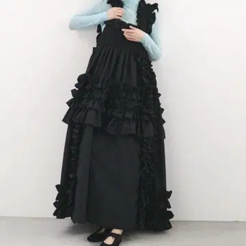 PERNA 휘핑 랜덤 프릴 원피스