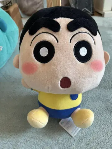 크레용 신짱 봉제 인형