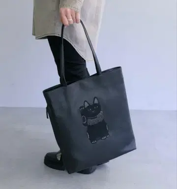 토트백 ear PAPILLONNER 이아파피요네 스미 스타일