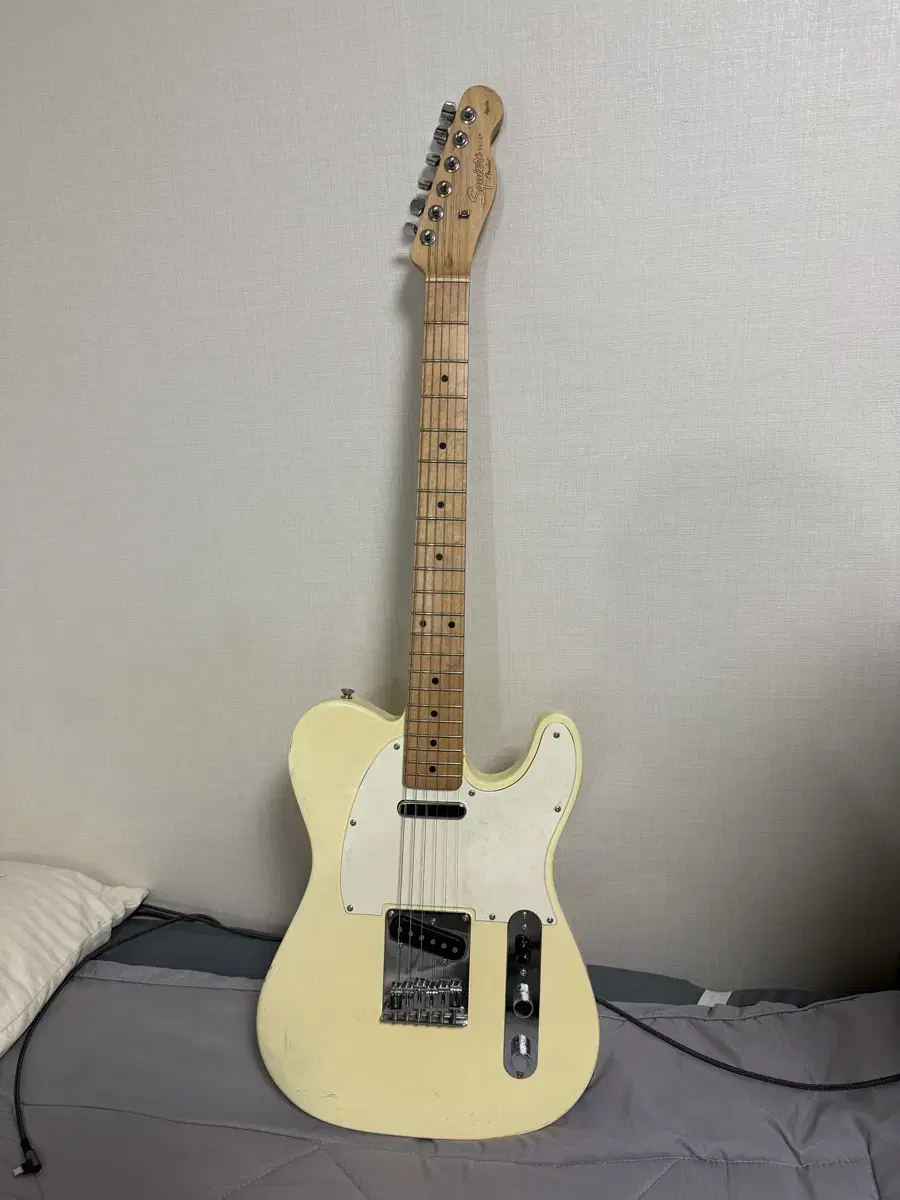 Squier Telecaster Affinity Electric Guitar