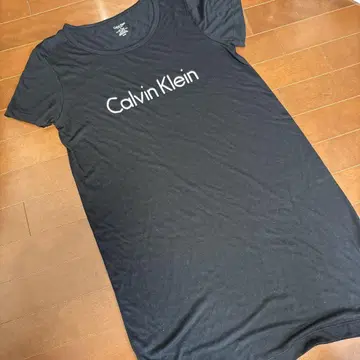 Calvin Klein 블랙 반팔 원피스 M 캘빈클라인