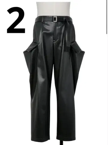 사카이 25aw 사이즈 2 블랙 인조 가죽 팬츠