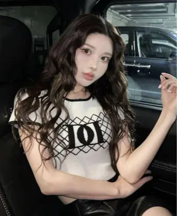 darich 다리치 DD 다이아 니트 탑 화이트