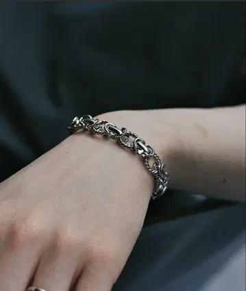 앵커 트위스트 브레이슬릿