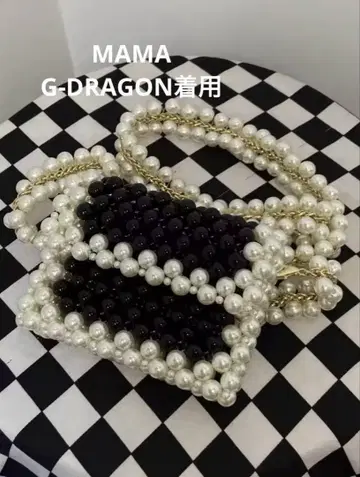 gdragon MAMA 착용 펄 미니 백