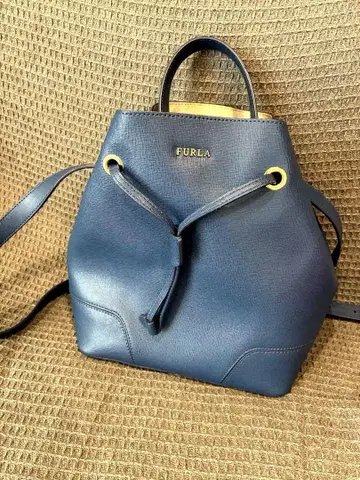 FURLA 네이비 복조리형 숄더백